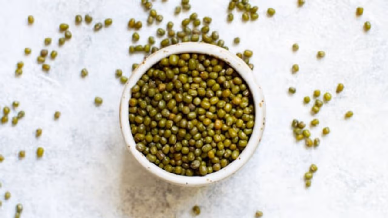 ബിപിയും പ്രമേഹവും ഉള്ളവര് ചെറുപയര് നിര്ബന്ധമായും കഴിക്കുക; കാരണം അറിയാം... ബിപിയും പ്രമേഹവും ഉള്ളവര് ചെറുപയര് നിര്ബന്ധമായും കഴിക്കുക; കാരണം അറിയാം...