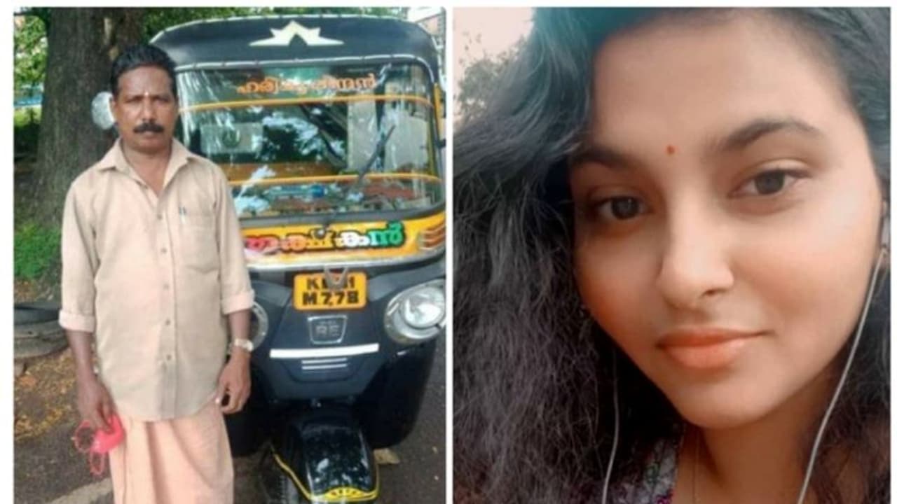 നിയന്ത്രണം വിട്ട് മറിഞ്ഞ ഓട്ടോയിലേക്ക് സ്കൂട്ടർ ഇടിച്ചു കയറി; മാവേലിക്കരയിൽ രണ്ട് പേർ മരിച്ചു നിയന്ത്രണം വിട്ട് മറിഞ്ഞ ഓട്ടോയിലേക്ക് സ്കൂട്ടർ ഇടിച്ചു കയറി; മാവേലിക്കരയിൽ രണ്ട് പേർ മരിച്ചു