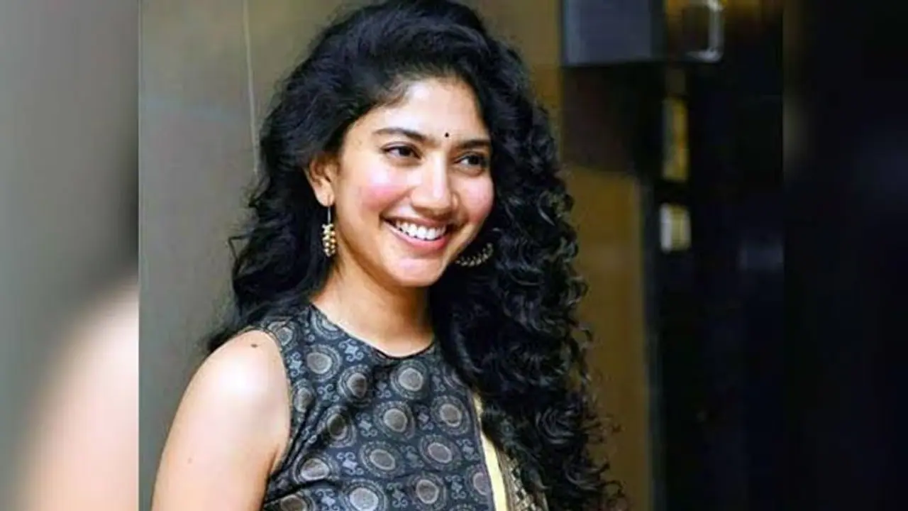 ವಿಭೂತಿ ತಿನ್ನೋದೆಂದ್ರೆ ತುಂಬಾ ಇಷ್ಟ: ವಿಚಿತ್ರ ಆಹಾರ ಅಭ್ಯಾಸದ ಕುರಿತು ಬಾಯ್ಬಿಟ್ಟ ನಟಿ ಸಾಯಿಪಲ್ಲವಿ!