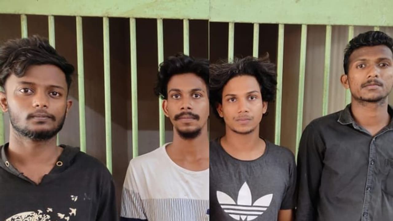 വാഹന പരിശോധനക്കിടെ കൈകാണിച്ച പൊലീസുകാരെ ഇടിച്ചുതെറിപ്പിക്കാൻ ശ്രമം, പ്രതികൾ പിടിയിൽ