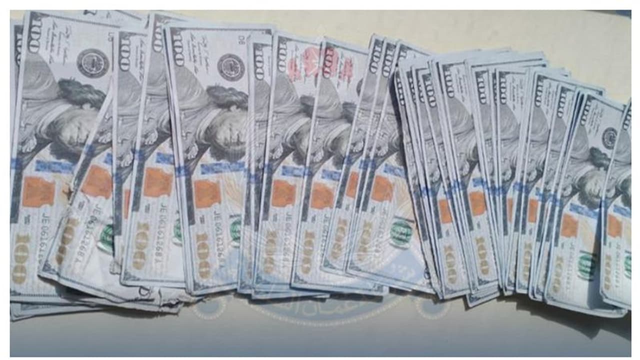 കള്ളനോട്ടുമായി രണ്ട് പ്രവാസികള് പിടിയില് കള്ളനോട്ടുമായി രണ്ട് പ്രവാസികള് പിടിയില്