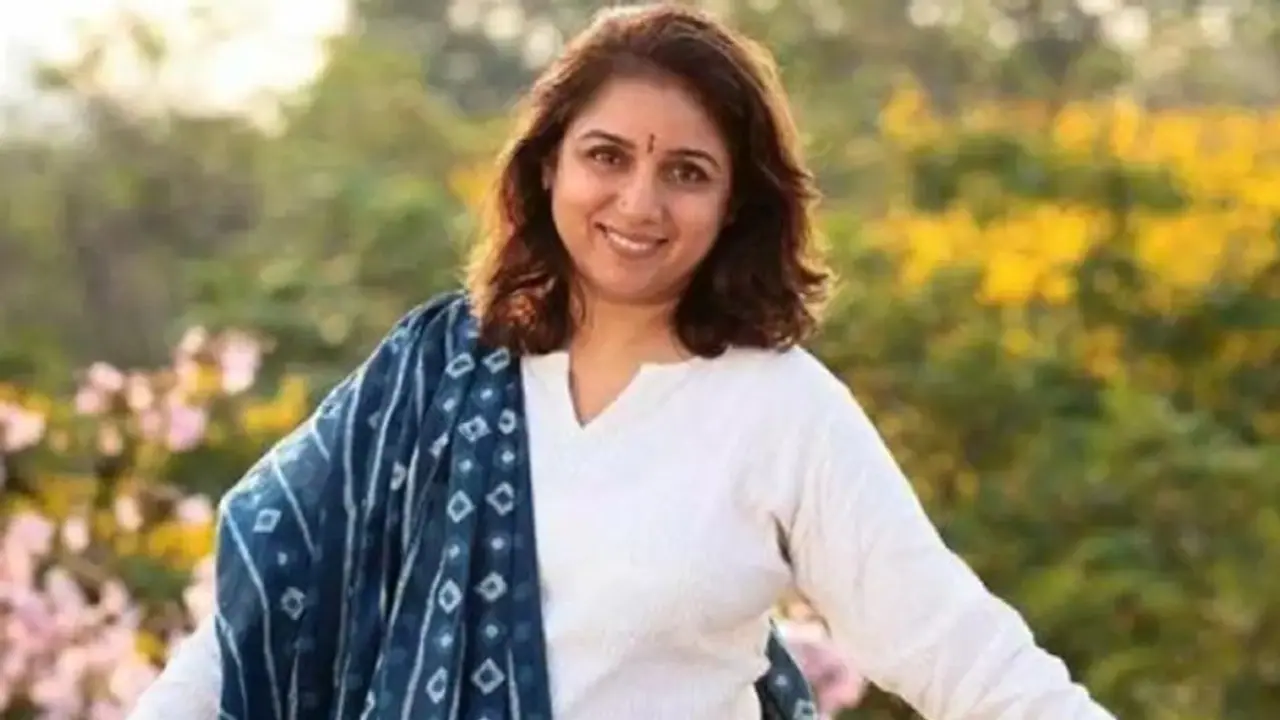 നഗ്നചിത്രങ്ങൾ രഞ്ജിത്ത് എനിക്ക് അയച്ചിട്ടില്ല, പ്രതികരിക്കേണ്ടതുമില്ല: രേവതി നഗ്നചിത്രങ്ങൾ രഞ്ജിത്ത് എനിക്ക് അയച്ചിട്ടില്ല, പ്രതികരിക്കേണ്ടതുമില്ല: രേവതി