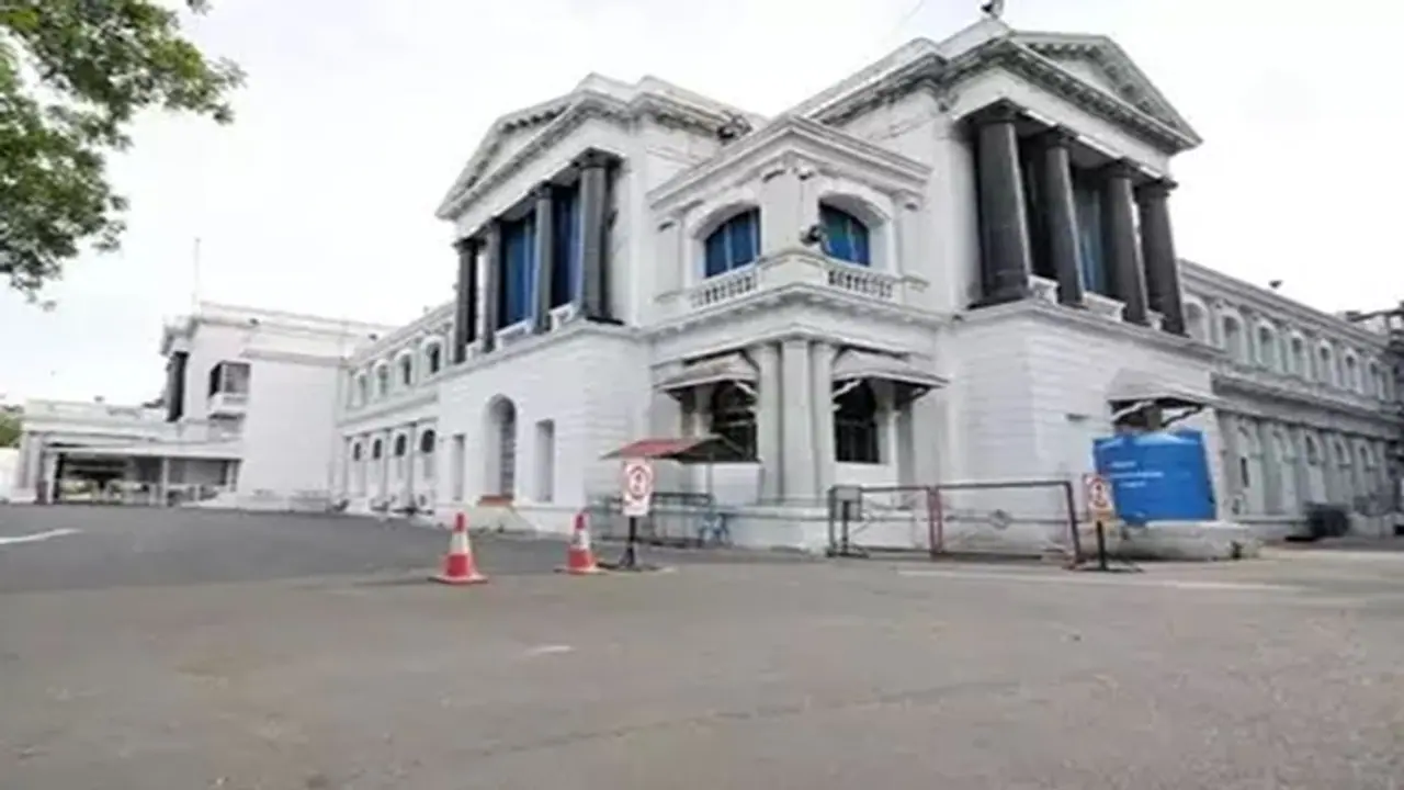  IAS Transfer : தமிழக அரசின் முக்கிய IAS அதிகாரிகள் திடீர் இடமாற்றம்.!யார் எந்த இடத்திற்கு மாற்றம் தெரியுமா.?