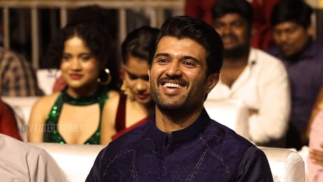 మంచో చెడో బేబీ మూవీ చర్చకు దారి తీసింది.. విజయ్ దేవరకొండ ఆసక్తికర కామెంట్స్ మంచో చెడో బేబీ మూవీ చర్చకు దారి తీసింది.. విజయ్ దేవరకొండ ఆసక్తికర కామెంట్స్