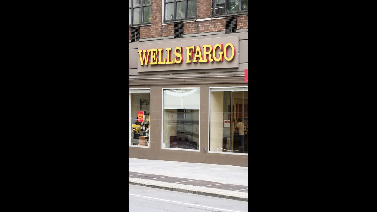 దొంగ పనిచేసిన ఉద్యోగులపై వేటు... సిమ్యులేటెడ్ కీబోర్డు యాక్టివిటీ గుర్తించి కఠిన చర్యలు దొంగ పనిచేసిన ఉద్యోగులపై వేటు... సిమ్యులేటెడ్ కీబోర్డు యాక్టివిటీ గుర్తించి కఠిన చర్యలు