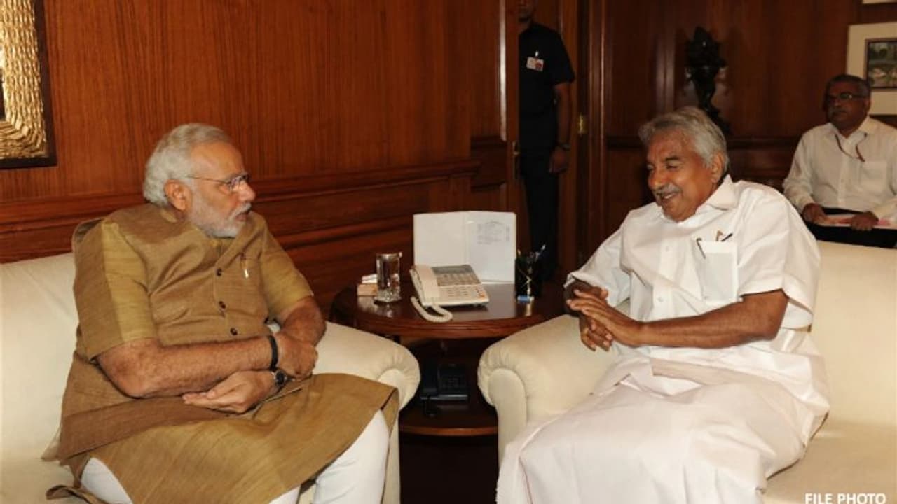 'We have lost a humble and dedicated leader...' PM Modi mourns Oommen Chandy's demise