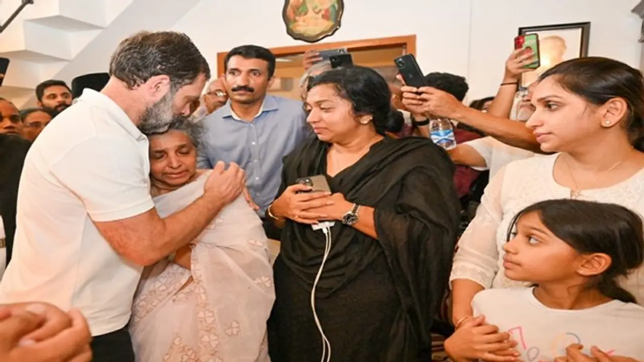 Rahul Gandhi to attend former Kerala CM Oommen Chandy's funeral on Thursday