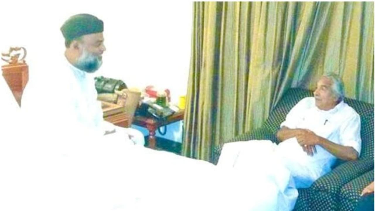 'കോയമ്പത്തൂർ ജയിലിലെത്തി എന്നെ കണ്ട ഉമ്മൻചാണ്ടി', നീതിക്ക് വേണ്ടി നടത്തിയ ഇടപെടലുകൾ വിവരിച്ച് മഅദ്നി