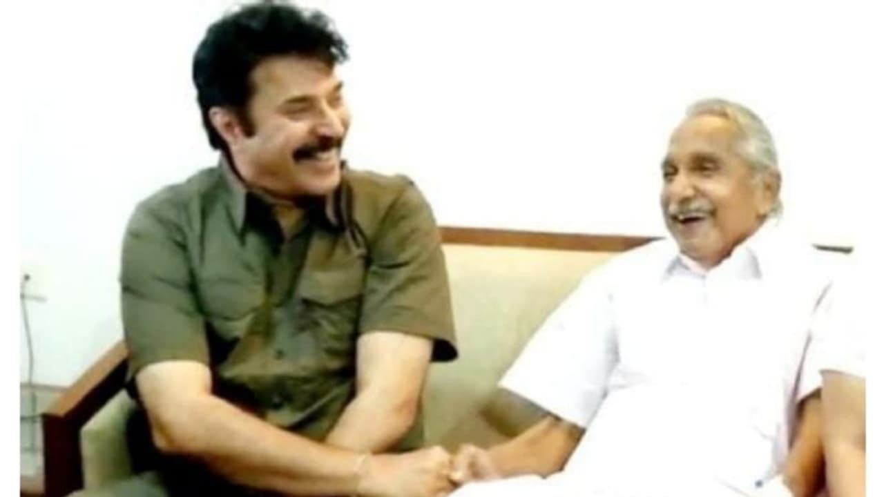 'എനിക്കുള്ള ഒരേയൊരു വിയോജിപ്പ് അന്ന് പറഞ്ഞു'; ഉമ്മന് ചാണ്ടിയുമായുള്ള വ്യക്തിബന്ധത്തെക്കുറിച്ച് മമ്മൂട്ടി 'എനിക്കുള്ള ഒരേയൊരു വിയോജിപ്പ് അന്ന് പറഞ്ഞു'; ഉമ്മന് ചാണ്ടിയുമായുള്ള വ്യക്തിബന്ധത്തെക്കുറിച്ച് മമ്മൂട്ടി