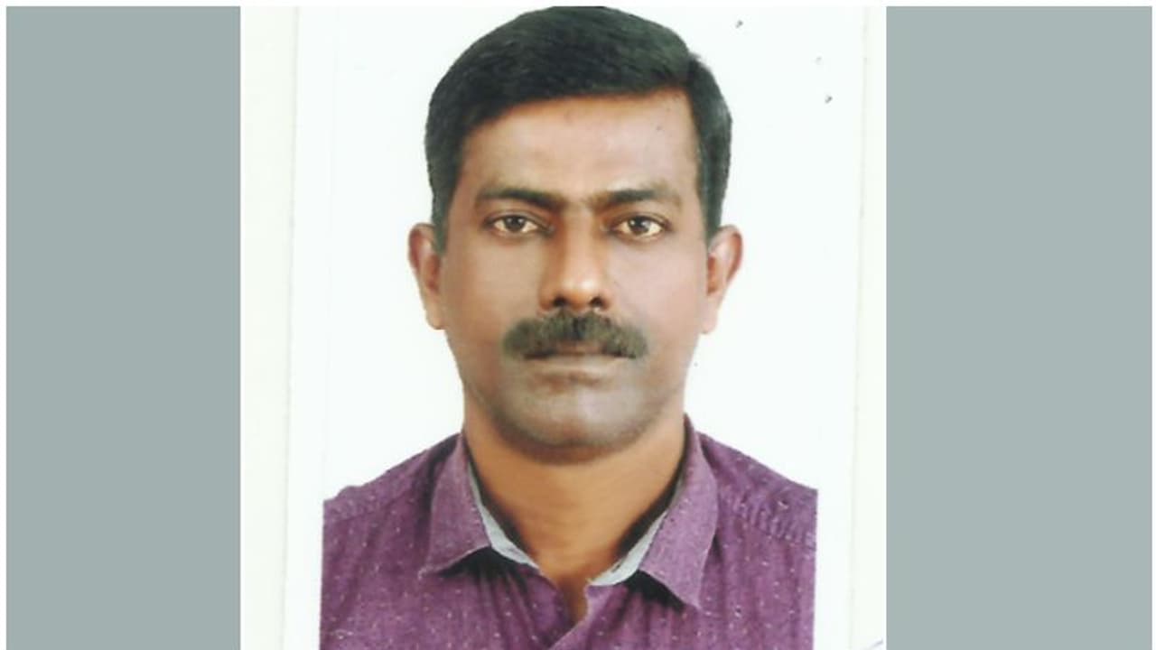 ഹൃദയസ്തംഭനം മൂലം ആശുപത്രിയിൽ പ്രവേശിപ്പിച്ച പ്രവാസി മലയാളി മരിച്ചു ഹൃദയസ്തംഭനം മൂലം ആശുപത്രിയിൽ പ്രവേശിപ്പിച്ച പ്രവാസി മലയാളി മരിച്ചു