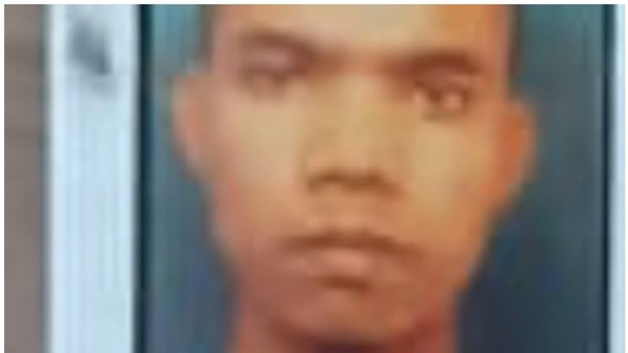 പാസ്പോർട്ട് വ്യാജം, എമിഗ്രേഷന് അധികൃതർക്ക് സംശയം തോന്നി ചോദ്യം ചെയ്തു; ബുദ്ധ സന്യാസി കൊച്ചിയില് പിടിയിൽ പാസ്പോർട്ട് വ്യാജം, എമിഗ്രേഷന് അധികൃതർക്ക് സംശയം തോന്നി ചോദ്യം ചെയ്തു; ബുദ്ധ സന്യാസി കൊച്ചിയില് പിടിയിൽ