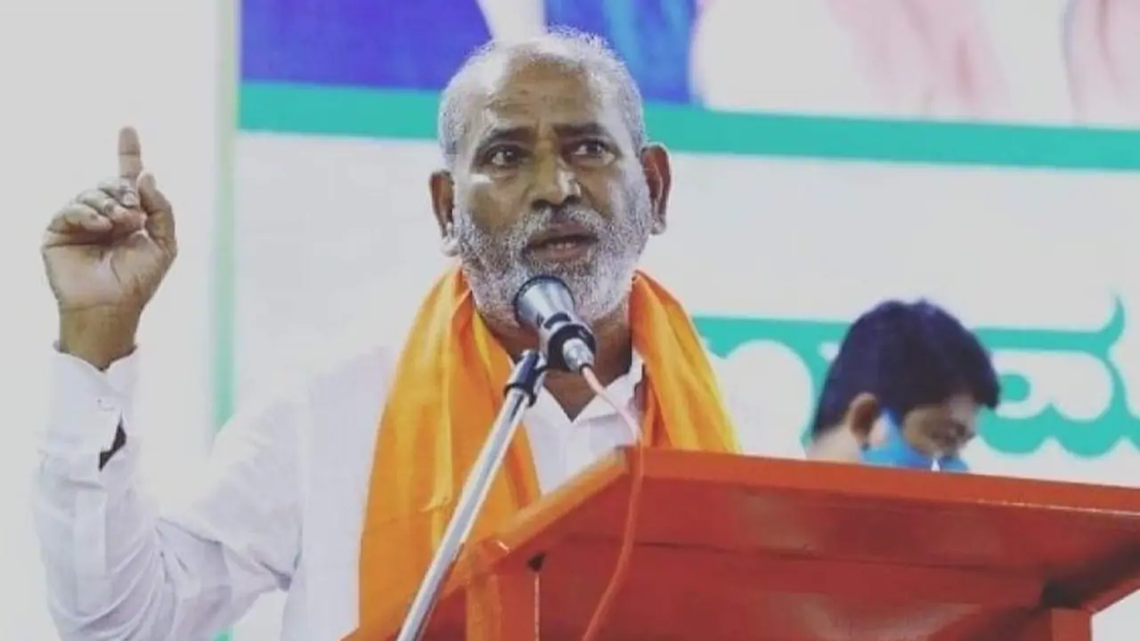 ಟಿಕೆಟ್ ಕೊಟ್ಟರೆ ಸ್ಪರ್ಧಿಸುವೆ ಇಲ್ಲದಿದ್ದರೆ ಅಭ್ಯರ್ಥಿ ಗೆಲುವಿಗೆ ಶ್ರಮಿಸುವೆ: ಕೊಪ್ಪಳ ಸಂಸದ ಸಂಗಣ್ಣ ಕರಡಿ ಟಿಕೆಟ್ ಕೊಟ್ಟರೆ ಸ್ಪರ್ಧಿಸುವೆ ಇಲ್ಲದಿದ್ದರೆ ಅಭ್ಯರ್ಥಿ ಗೆಲುವಿಗೆ ಶ್ರಮಿಸುವೆ: ಕೊಪ್ಪಳ ಸಂಸದ ಸಂಗಣ್ಣ ಕರಡಿ