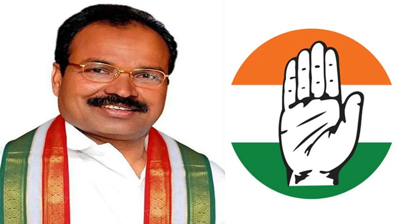 కిచ్చన్నగారి లక్ష్మారెడ్డి ఇంటికి కాంగ్రెస్ కార్యదర్శులు.. హాట్ టాపిక్ గా 'ఆపరేషన్ రంగారెడ్డి' కిచ్చన్నగారి లక్ష్మారెడ్డి ఇంటికి కాంగ్రెస్ కార్యదర్శులు.. హాట్ టాపిక్ గా 'ఆపరేషన్ రంగారెడ్డి'