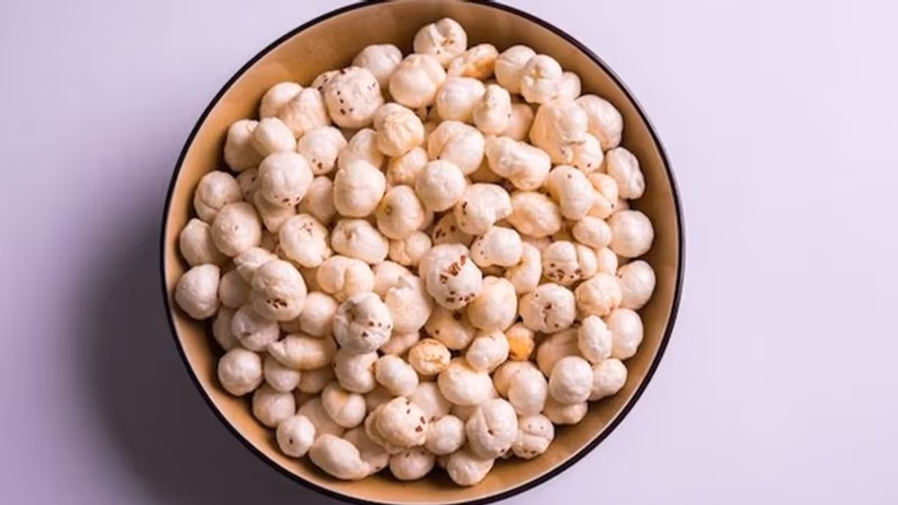 5 Benefits of eating Makhanas on your Skin 5 Benefits of eating Makhanas on your Skin