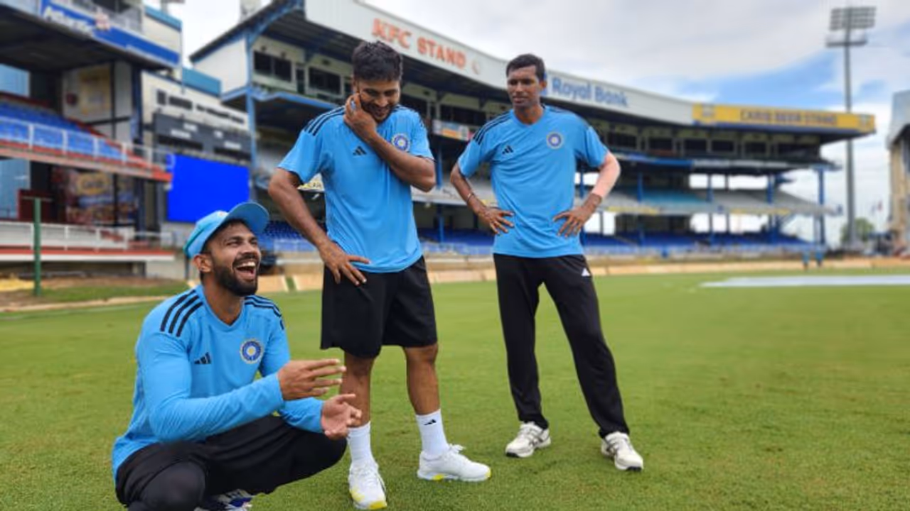 ഇന്ത്യ വിന്ഡീസ് ചരിത്ര ടെസ്റ്റിന് മഴ ഭീഷണി; വിശദവിവരങ്ങള് അറിയാം ഇന്ത്യ വിന്ഡീസ് ചരിത്ര ടെസ്റ്റിന് മഴ ഭീഷണി; വിശദവിവരങ്ങള് അറിയാം