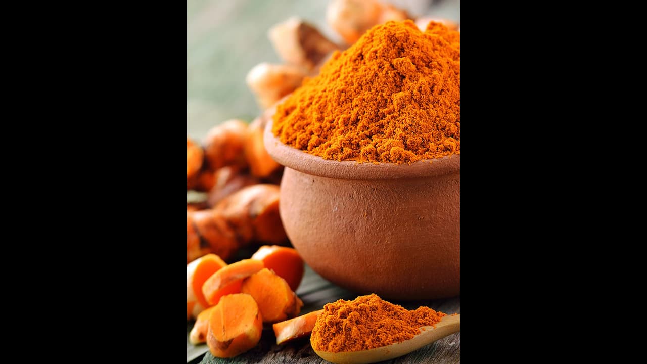 ಅರಿಶಿನ ಎಂತಾ ಚಮತ್ಕಾರಿ ಗೊತ್ತಾ? ಈ ತಂತ್ರಗಳಿಂದ ನಿಮ್ಮ ದುರಾದೃಷ್ಟ ಹೋಗಲಿದೆ..! 