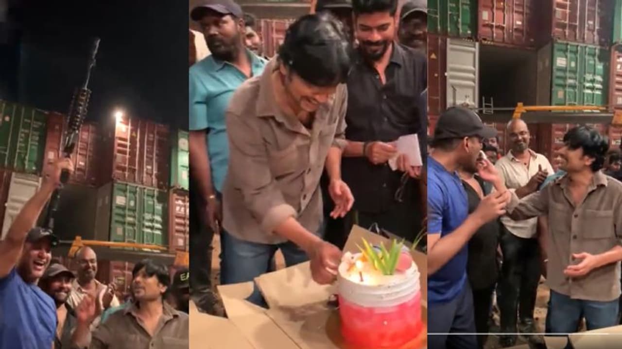 துப்பாக்கி குண்டுகள் முழங்க பிறந்தநாள் கொண்டாட்டம்... களைகட்டிய எஸ்.ஜே.சூர்யாவின் பர்த்டே பார்ட்டி வீடியோ இதோ துப்பாக்கி குண்டுகள் முழங்க பிறந்தநாள் கொண்டாட்டம்... களைகட்டிய எஸ்.ஜே.சூர்யாவின் பர்த்டே பார்ட்டி வீடியோ இதோ