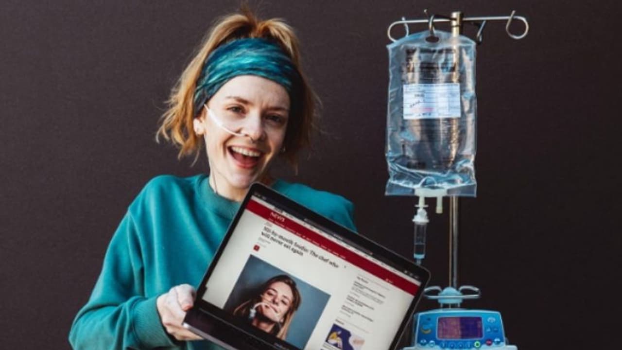 അപൂര്‍വരോഗത്തെ തുടര്‍ന്ന് ഭക്ഷണം കഴിക്കാൻ കഴിയാത്ത അവസ്ഥ; എന്നിട്ടും ഷെഫ് ആയി ജോലി