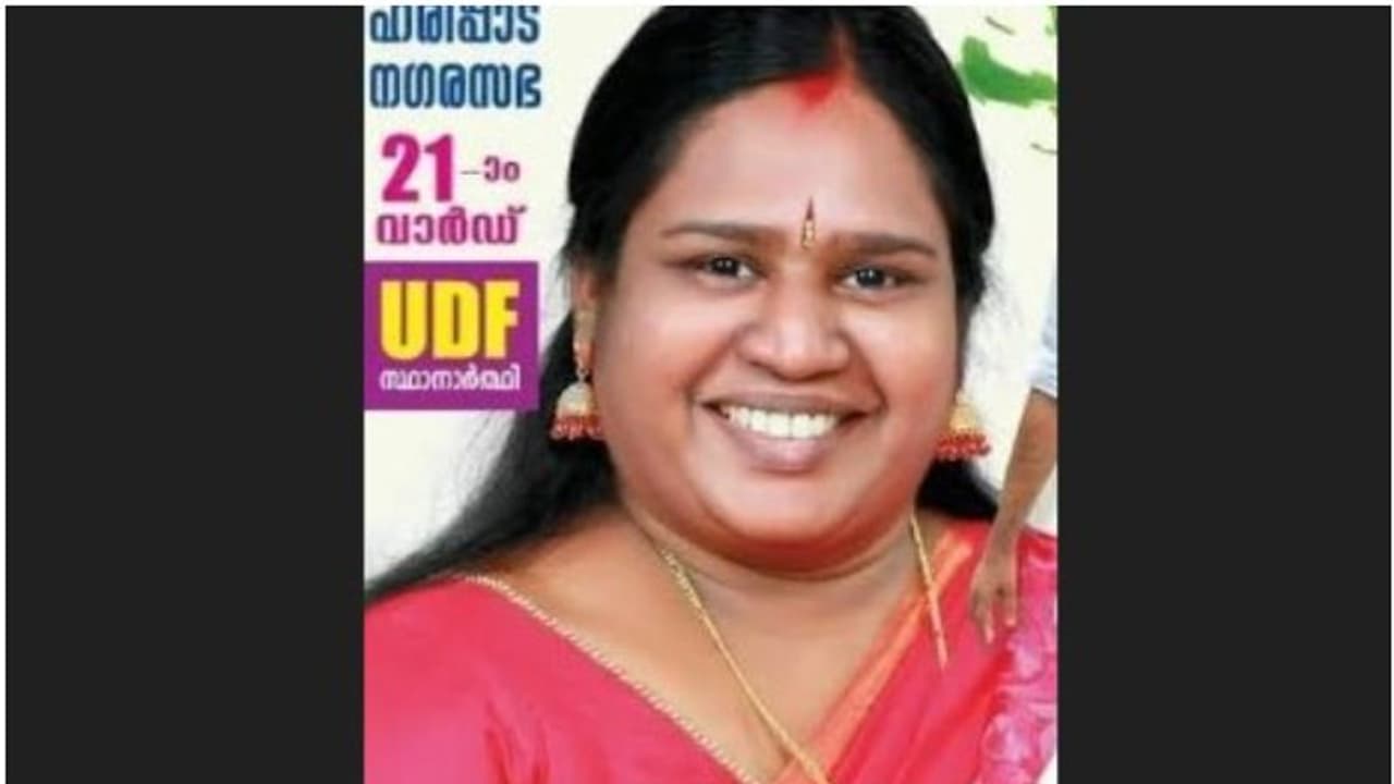 മാർജിൻ ഫ്രീ മാർക്കറ്റിൽ തട്ടിയത് 8 ലക്ഷത്തിന്റെ സാധനം; ജീവനക്കാരി ഉൾപ്പെടെ മൂന്ന് പേർ അറസ്റ്റിൽ