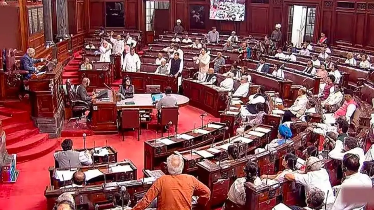 ಈ ಬಾರಿ 280 ಮಂದಿ ಮೊದಲ ಸಲ ಲೋಕಸಭೆಗೆ : ಶೇ.46ರಷ್ಟು ಹೊಸ ಸಂಸದರ ಮೇಲಿದೆ ಕ್ರಿಮಿನಲ್ ಕೇಸ್ ಈ ಬಾರಿ 280 ಮಂದಿ ಮೊದಲ ಸಲ ಲೋಕಸಭೆಗೆ : ಶೇ.46ರಷ್ಟು ಹೊಸ ಸಂಸದರ ಮೇಲಿದೆ ಕ್ರಿಮಿನಲ್ ಕೇಸ್