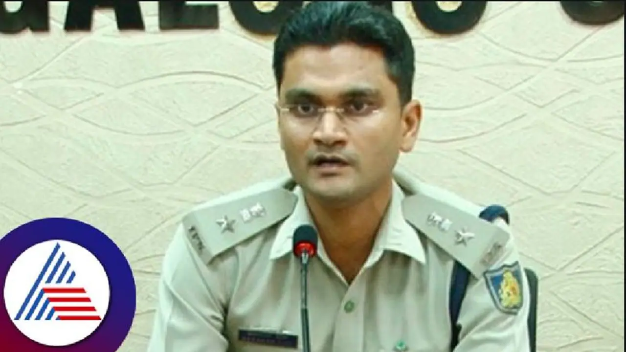 ಭಜರಂಗದಳ ಕಾರ್ಯಕರ್ತರ ಗಡಿಪಾರು; ಶಾಂತಿ ಕದಡೋರಿಗೆ ಖಡಕ್ ವಾರ್ನ್ ಕೊಟ್ಟ ಮಂಗಳೂರು ಕಮಿಷನರ್ ಭಜರಂಗದಳ ಕಾರ್ಯಕರ್ತರ ಗಡಿಪಾರು; ಶಾಂತಿ ಕದಡೋರಿಗೆ ಖಡಕ್ ವಾರ್ನ್ ಕೊಟ್ಟ ಮಂಗಳೂರು ಕಮಿಷನರ್