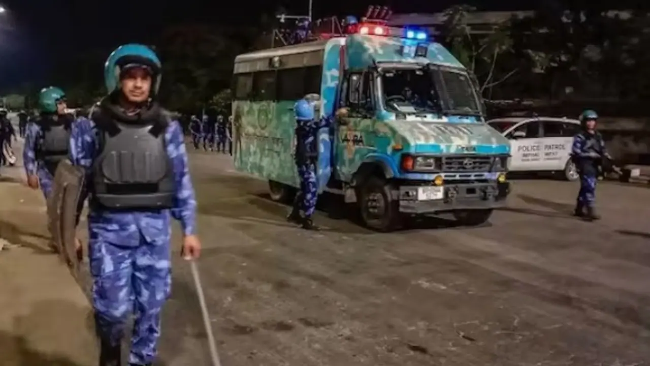 കലാപം തുടരുന്നു: മണിപ്പൂരിൽ നിന്ന് ദ്രുത കർമ്മ സേനയെ പിൻവലിക്കാൻ കേന്ദ്ര സർക്കാർ ആലോചിക്കുന്നു