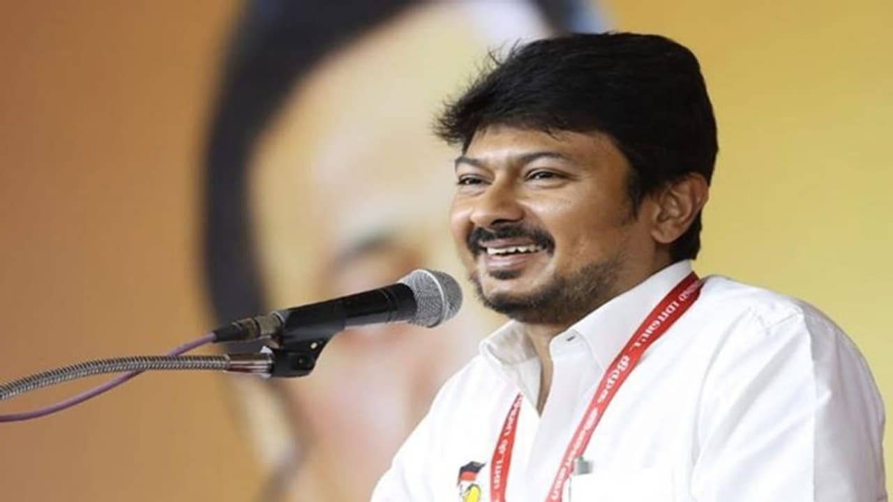 ஜூலை 29இல் திமுக இளைஞர் அணி நிர்வாகிகள் கூட்டம்: உதயநிதி ஸ்டாலின் அறிவிப்பு! ஜூலை 29இல் திமுக இளைஞர் அணி நிர்வாகிகள் கூட்டம்: உதயநிதி ஸ்டாலின் அறிவிப்பு!