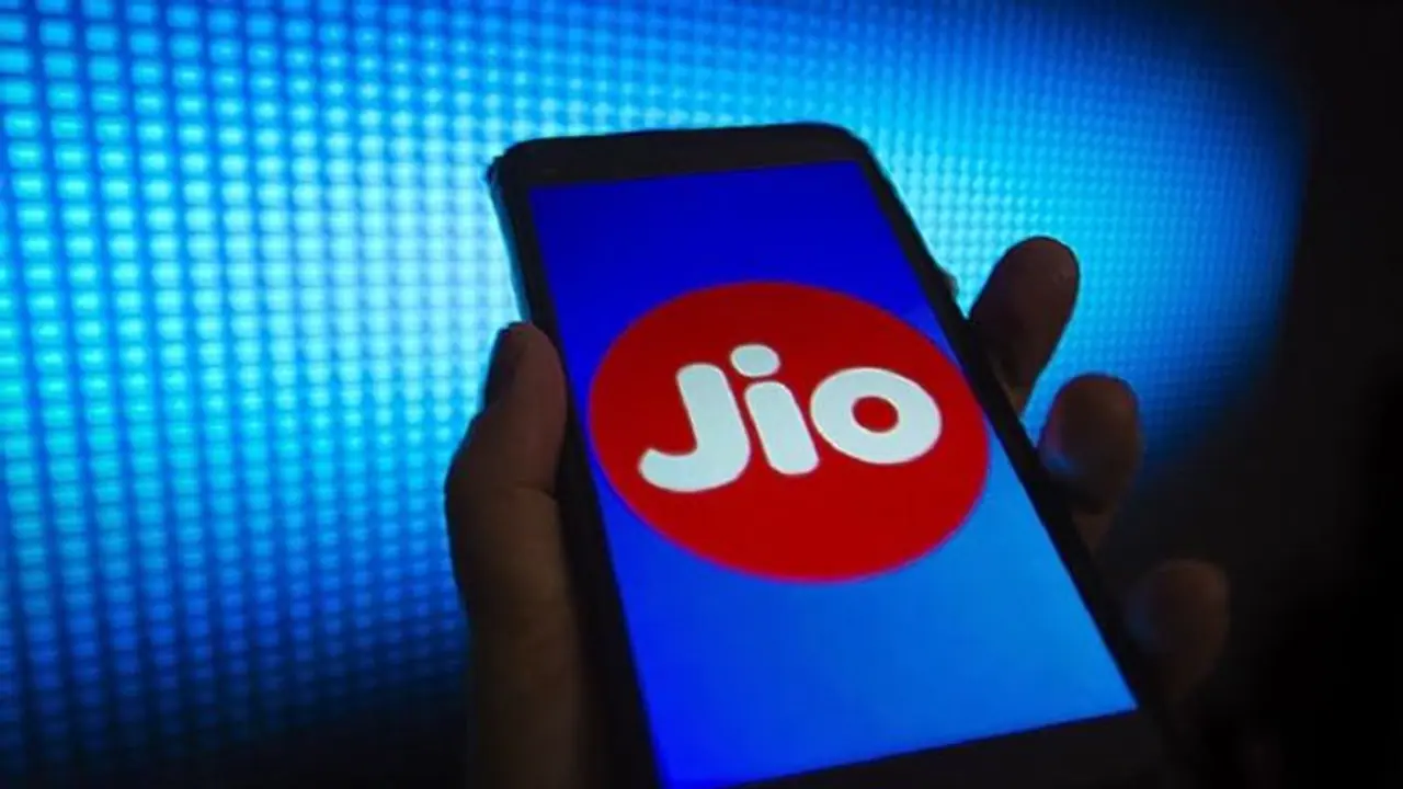Driven by Reliance Jio and Airtel, India's telecom subscriber base grows to 119 crore Driven by Reliance Jio and Airtel, India's telecom subscriber base grows to 119 crore