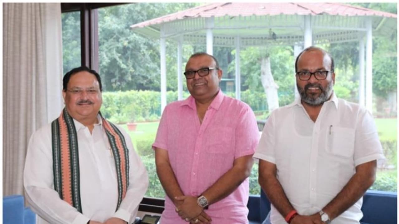 'തൃശൂർ ലോക്സഭ സീറ്റ് ബിഡിജെഎസിന് വേണം' ബിജെപി അധ്യക്ഷന് ജെപിനദ്ദയുമായി കൂടിക്കാഴ്ച നടത്തി തുഷാര് വെളളാപ്പളളി 'തൃശൂർ ലോക്സഭ സീറ്റ് ബിഡിജെഎസിന് വേണം' ബിജെപി അധ്യക്ഷന് ജെപിനദ്ദയുമായി കൂടിക്കാഴ്ച നടത്തി തുഷാര് വെളളാപ്പളളി
