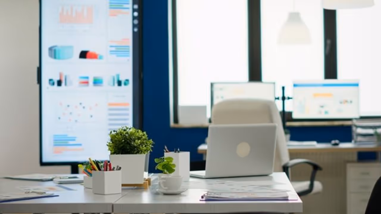 7 creative ideas to revamp your work desk 7 creative ideas to revamp your work desk