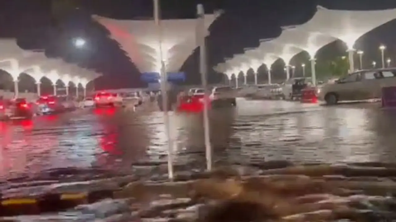 Heavy rains leave Ahmedabad's Sardar Vallabhai Patel Airport waterlogged (WATCH)