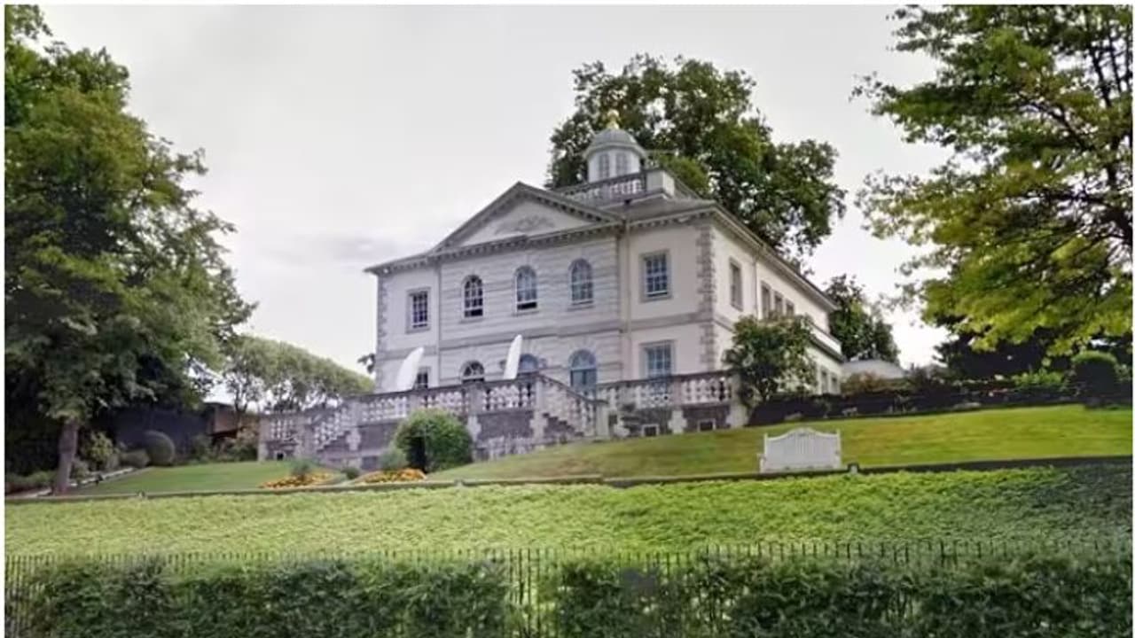 ലണ്ടനിലെ 1200 കോടി രൂപയുടെ കൊട്ടാരം സ്വന്തമാക്കി ഇന്ത്യൻ കോടീശ്വരന്‍, അത് അംബാനിയോ അദാനിയോ അല്ല!