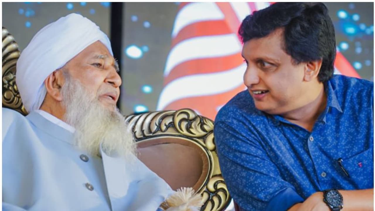 'കാന്തപുരം ഉസ്താദിന് അഭിനന്ദനങ്ങൾ' അറിയിച്ച് മന്ത്രി മുഹമ്മദ് റിയാസ് 'കാന്തപുരം ഉസ്താദിന് അഭിനന്ദനങ്ങൾ' അറിയിച്ച് മന്ത്രി മുഹമ്മദ് റിയാസ്