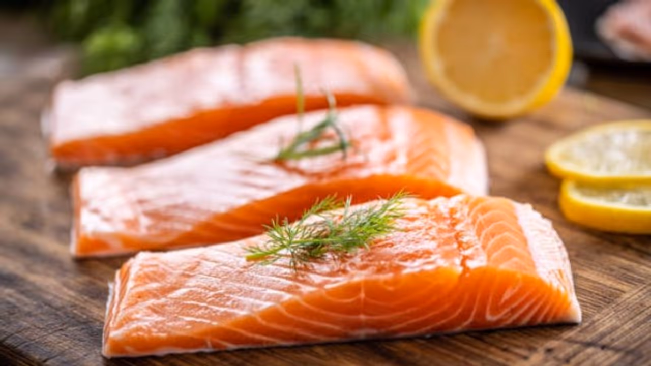 മീൻ കഴിച്ചാല് മതി, ശ്വാസകോശം സുരക്ഷിതം; പുതിയ പഠനം പറയുന്നത് കേള്ക്കൂ... മീൻ കഴിച്ചാല് മതി, ശ്വാസകോശം സുരക്ഷിതം; പുതിയ പഠനം പറയുന്നത് കേള്ക്കൂ...