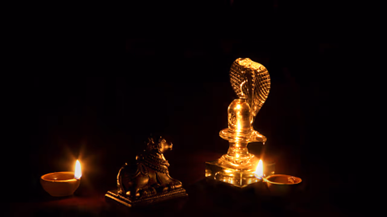 ಈ ಪಾತ್ರೆಯಲ್ಲಿ ಶಿವನಿಗೆ ಕ್ಷೀರಾಭಿಷೇಕ ಮಾಡಿದ್ರೆ ಯಾವ ಫಲವೂ ಸಿಗೋಲ್ಲ!