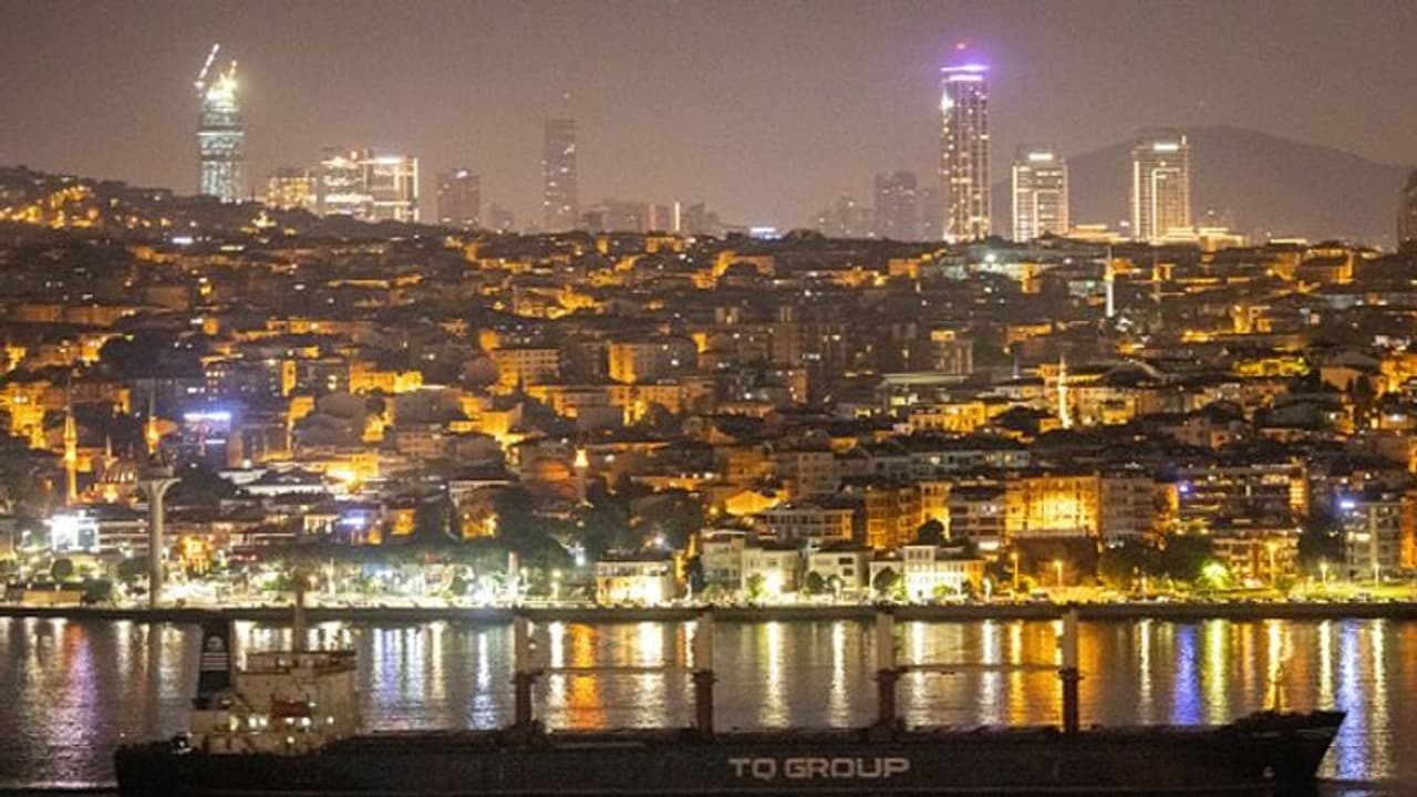 Explosive traces found on foreign grain ship to Ukraine, claims Russia's security service Explosive traces found on foreign grain ship to Ukraine, claims Russia's security service