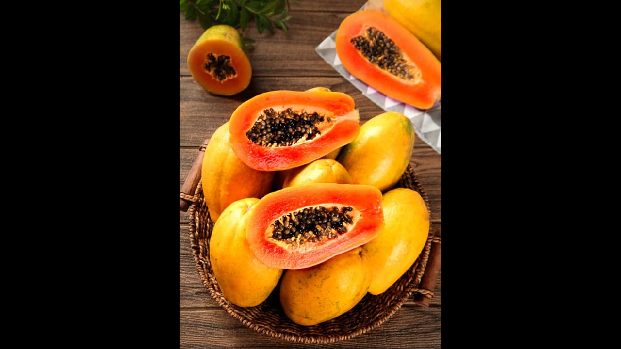പപ്പായ കഴിച്ചാൽ ഈ രോഗങ്ങളെ അകറ്റി നിർത്താം പപ്പായ കഴിച്ചാൽ ഈ രോഗങ്ങളെ അകറ്റി നിർത്താം