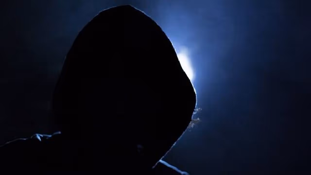 എട്ടുവയസുകാരൻ ഓൺലൈനിൽ വാങ്ങിയത് AK 47, താനറിഞ്ഞത് തോക്ക് വീട്ടിലെത്തിയപ്പോഴെന്ന് അമ്മ