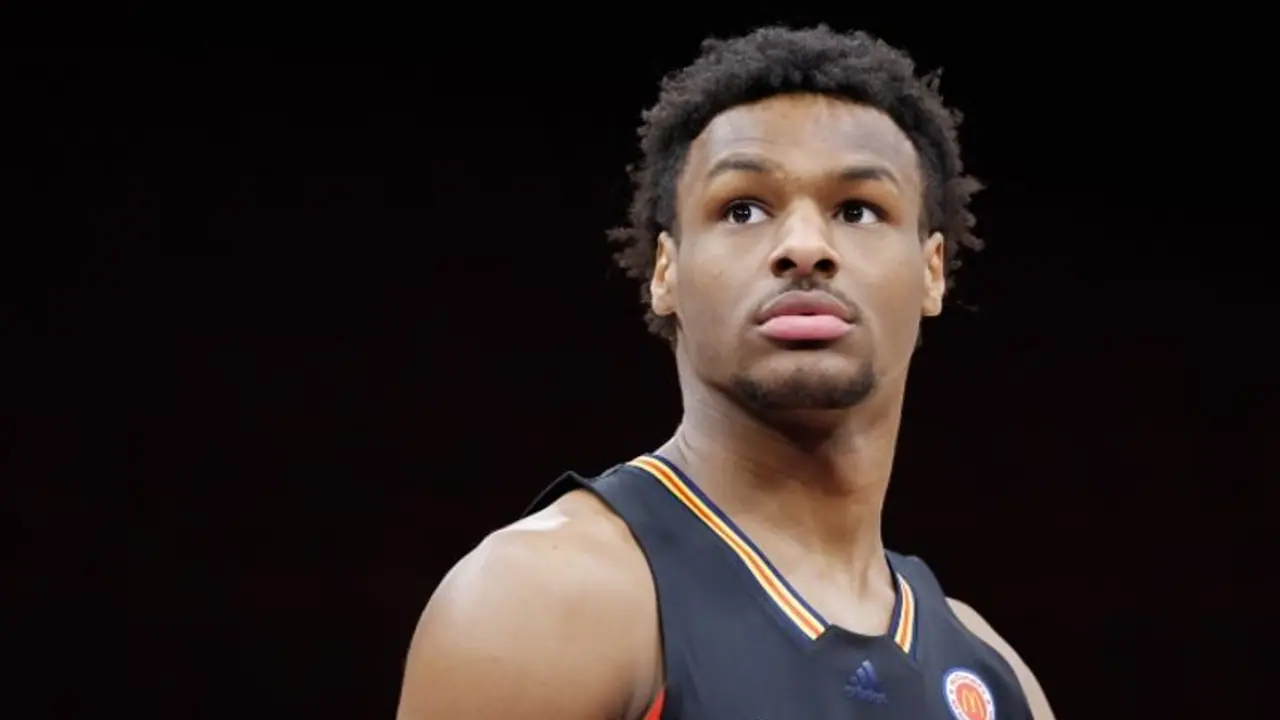 LeBron James' son, Bronny, suffers cardiac arrest during practice; out of ICU LeBron James' son, Bronny, suffers cardiac arrest during practice; out of ICU