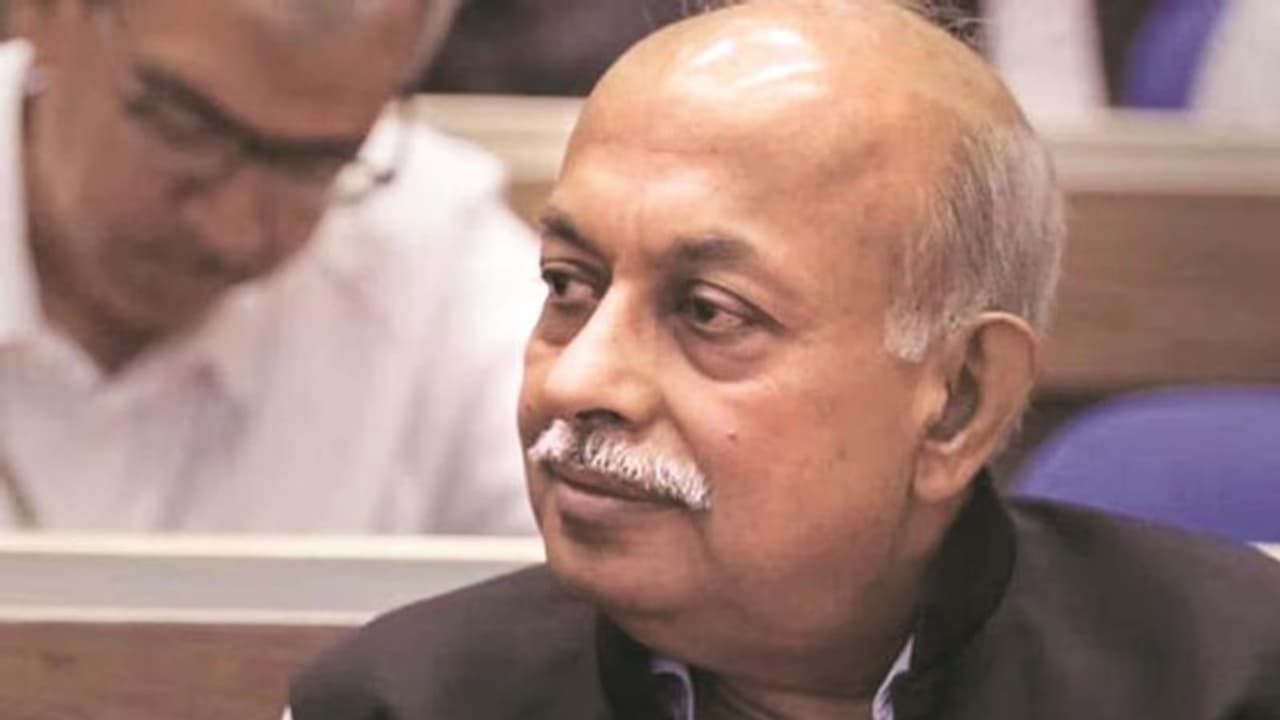 அமலாக்கத்துறை இயக்குனருக்கு பணி நீட்டிப்பு: உச்ச நீதிமன்றத்தில் மத்திய அரசு மனு! அமலாக்கத்துறை இயக்குனருக்கு பணி நீட்டிப்பு: உச்ச நீதிமன்றத்தில் மத்திய அரசு மனு!