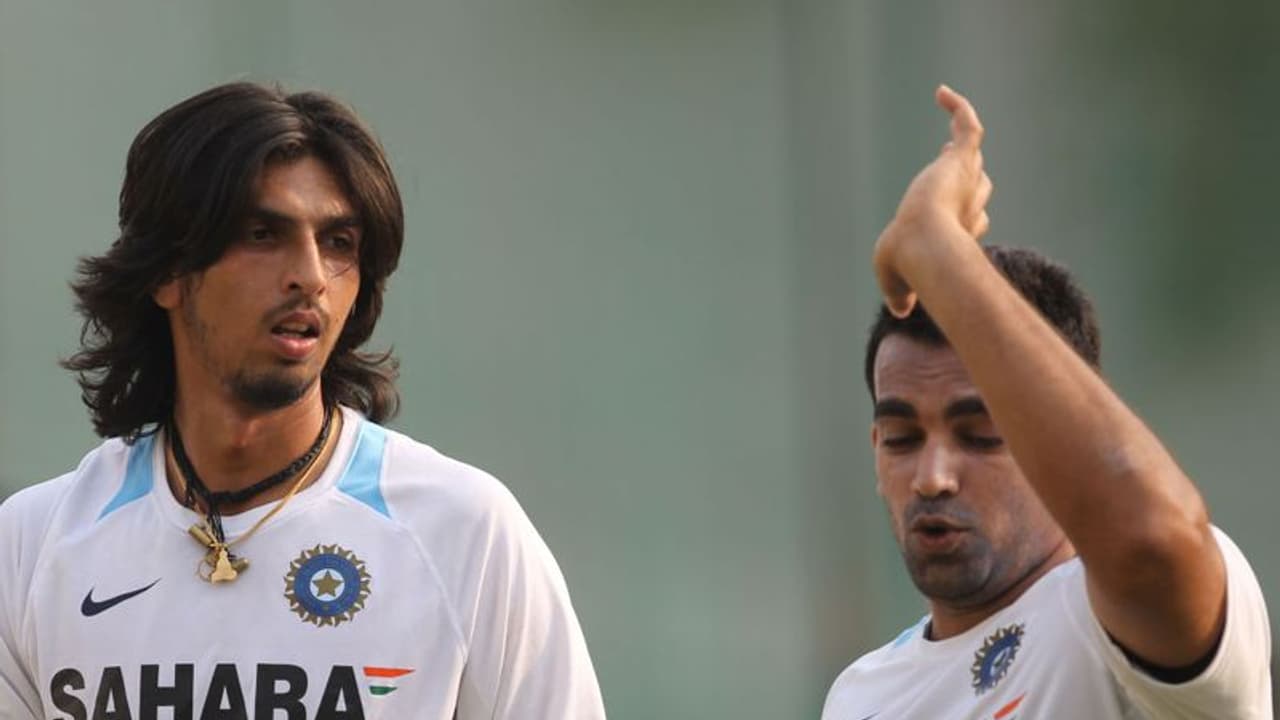 സഹീര് ഖാന്റെ ടെസ്റ്റ് കരിയര് അവസാനിപ്പിച്ചത് വിരാട് കോലി; രസകരമായ സംഭവം വെളിപ്പെടുത്തി ഇഷാന്ത് ശര്മ സഹീര് ഖാന്റെ ടെസ്റ്റ് കരിയര് അവസാനിപ്പിച്ചത് വിരാട് കോലി; രസകരമായ സംഭവം വെളിപ്പെടുത്തി ഇഷാന്ത് ശര്മ