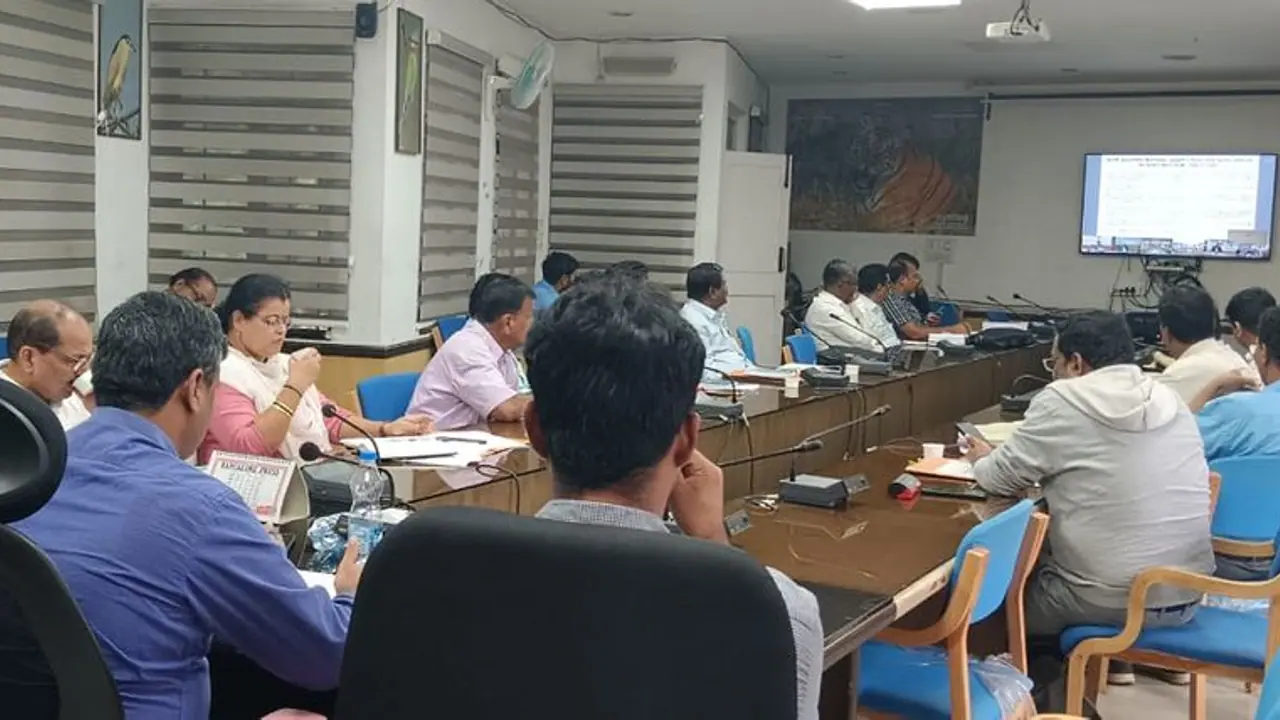 ಮಳೆ ಹಾಗೂ ಪ್ರವಾಹದ ಸಂದರ್ಭದಲ್ಲಿ ಎಲ್ಲ ರೀತಿಯ ಕ್ರಮಗಳನ್ನು ಕೈಗೊಳ್ಳಿ: ಸಿದ್ದರಾಮಯ್ಯ