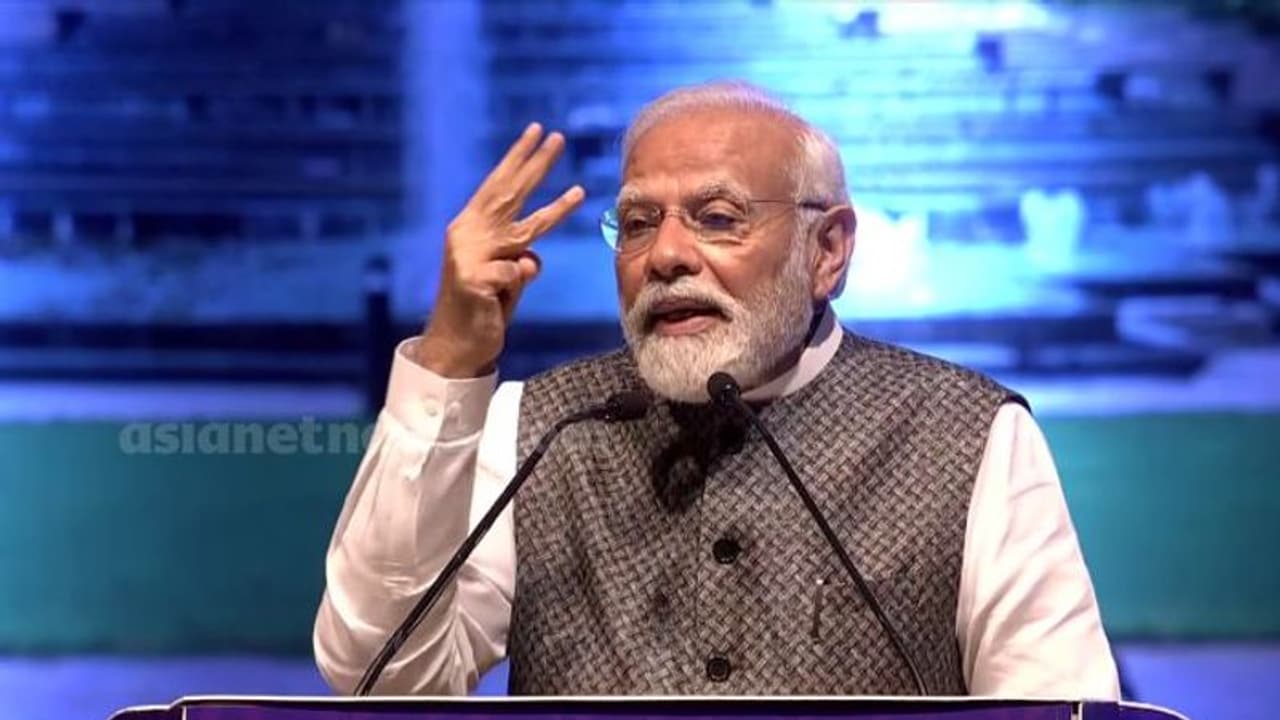 మరోసారి అధికారంలోకి వచ్చేది బీజేపే.. మూడోసారి ప్రధాని నేనే పీఎం మోడీ మరోసారి అధికారంలోకి వచ్చేది బీజేపే.. మూడోసారి ప్రధాని నేనే పీఎం మోడీ