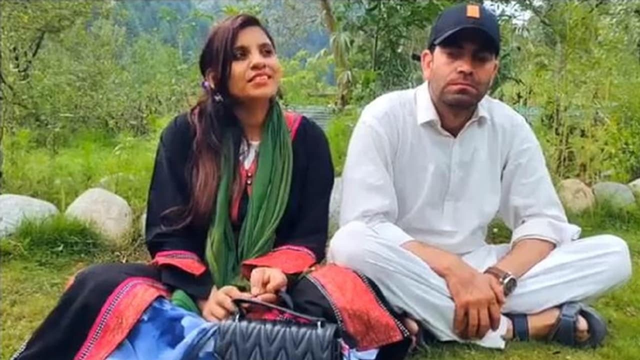 ಭಾರತಕ್ಕೆ ಮರಳಲು ಪಾಕಿಸ್ತಾನ ಸರ್ಕಾದ NOCಗೆ ಕಾಯುತ್ತಿರುವ ಫಾತಿಮಾ ಅಲಿಯಾಸ್ ಅಂಜು! ಭಾರತಕ್ಕೆ ಮರಳಲು ಪಾಕಿಸ್ತಾನ ಸರ್ಕಾದ NOCಗೆ ಕಾಯುತ್ತಿರುವ ಫಾತಿಮಾ ಅಲಿಯಾಸ್ ಅಂಜು!