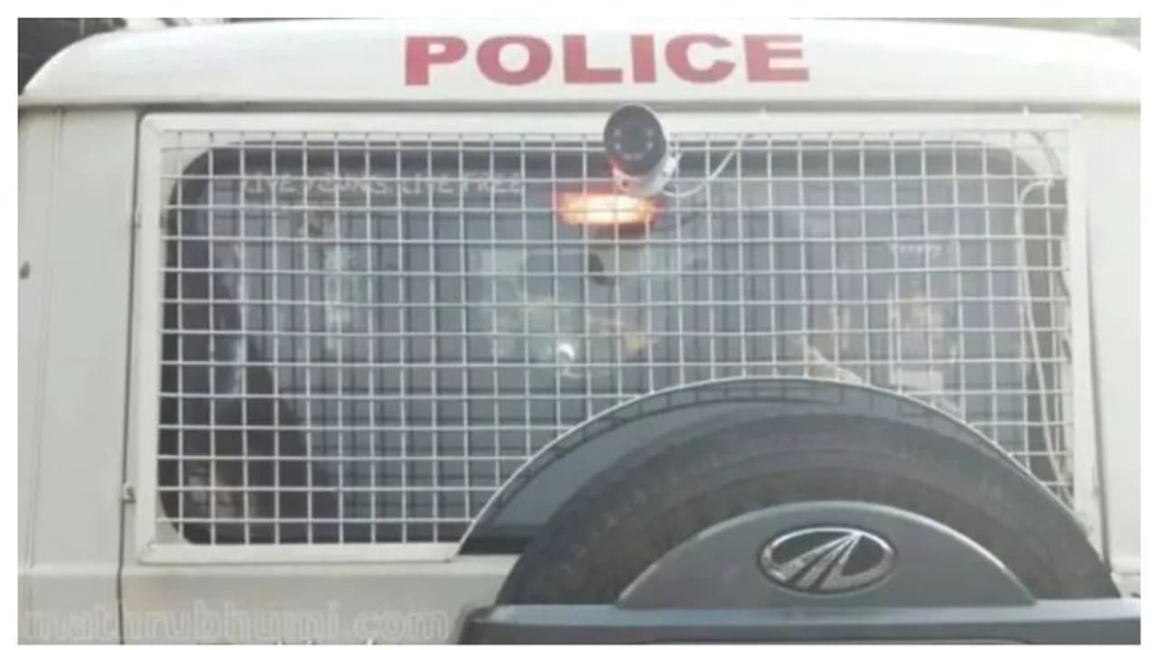 വിവാഹ വാഗ്ദാനം നൽകി പീഡിപ്പിച്ചെന്ന് പരാതി; പൊലീസ് ഉദ്യോഗസ്ഥനെതിരെ കേസ് വിവാഹ വാഗ്ദാനം നൽകി പീഡിപ്പിച്ചെന്ന് പരാതി; പൊലീസ് ഉദ്യോഗസ്ഥനെതിരെ കേസ്