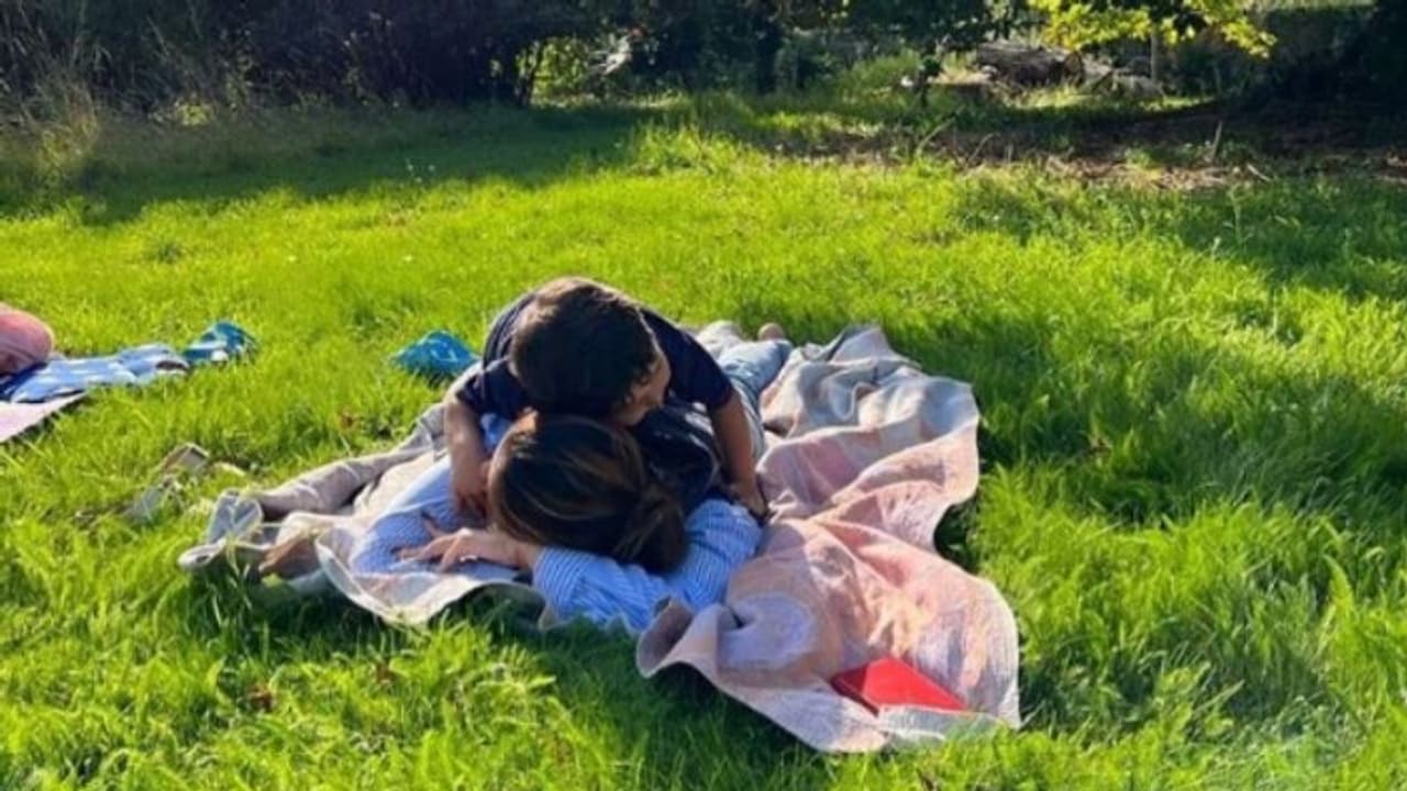 'ഇവര്‍ എന്തൊരു സൂപ്പര്‍ അമ്മയും മകനും ആണ്'; നടിയുടെയും മകന്‍റെയും ഫോട്ടോയ്ക്ക് കമന്‍റുകള്‍...