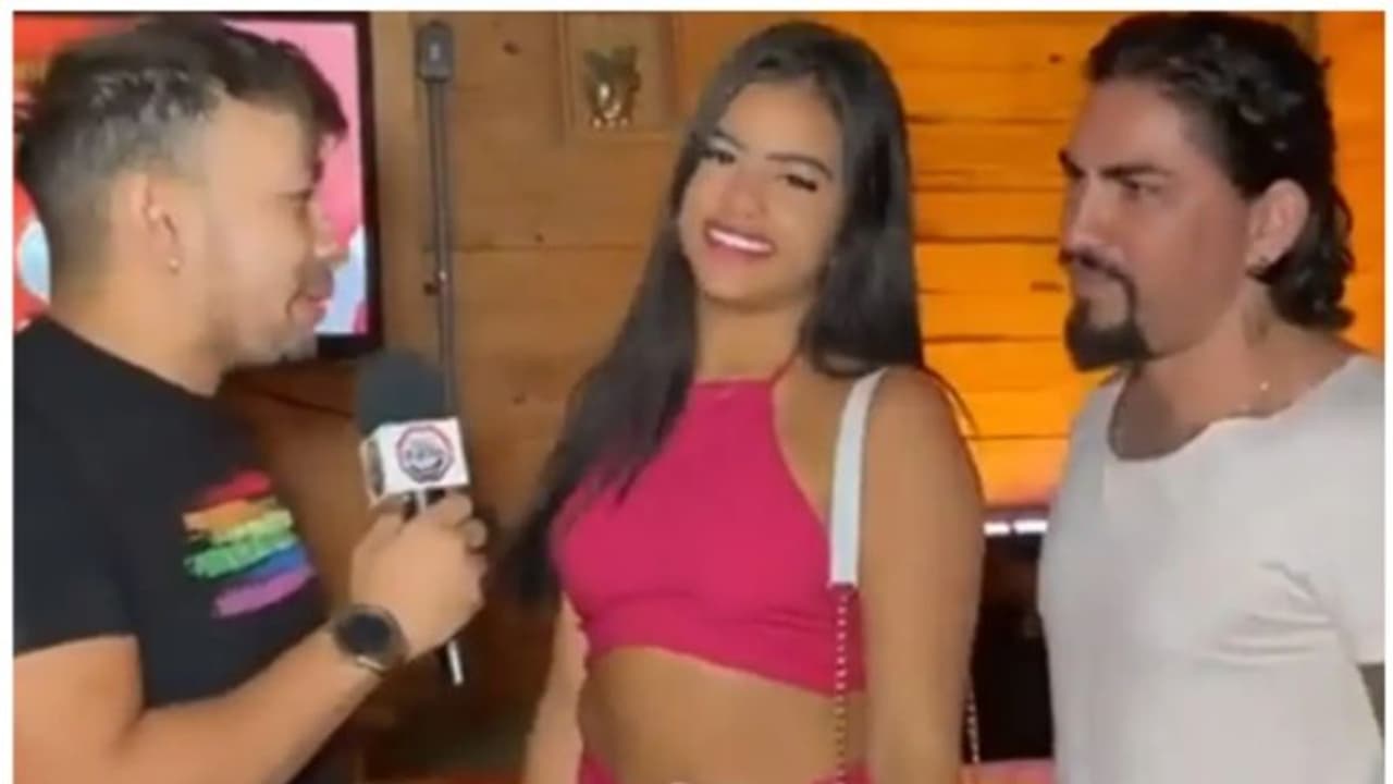 ഫോൺ മോഷ്ടിച്ച കള്ളനുമായി യുവതി പ്രണയത്തിലായി, പ്രണയം സാമൂഹിക മാധ്യമങ്ങളില്‍ വൈറലുമായി !