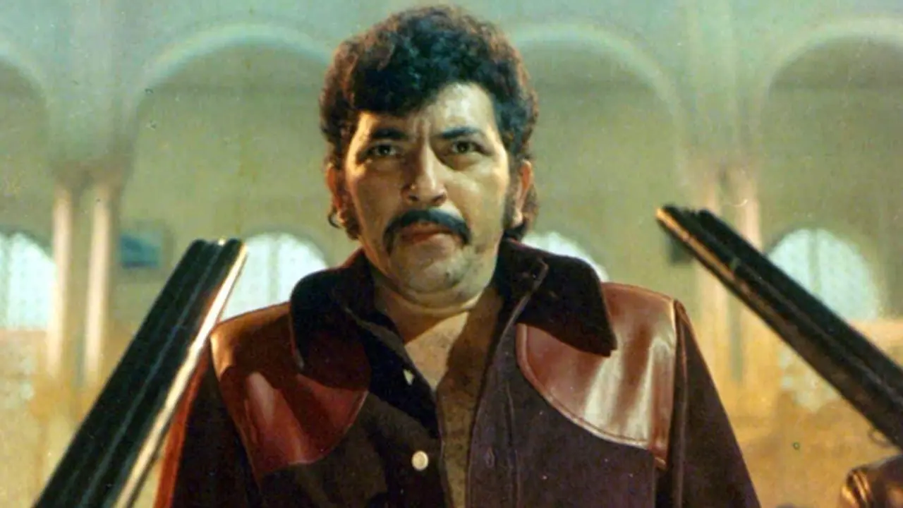Amjad Khan’s Biography | Birth | Education | Family | Marriage | Debut | Filmography | Awards