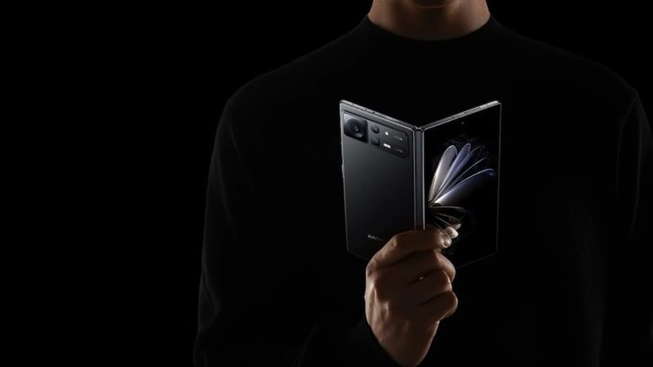 சியோமி மிக்ஸ் போல்ட் 3 ஆகஸ்ட் மாதம் ரிலீஸ்! லைகா டியூன் கேமரா தான் ஹைலைட்!