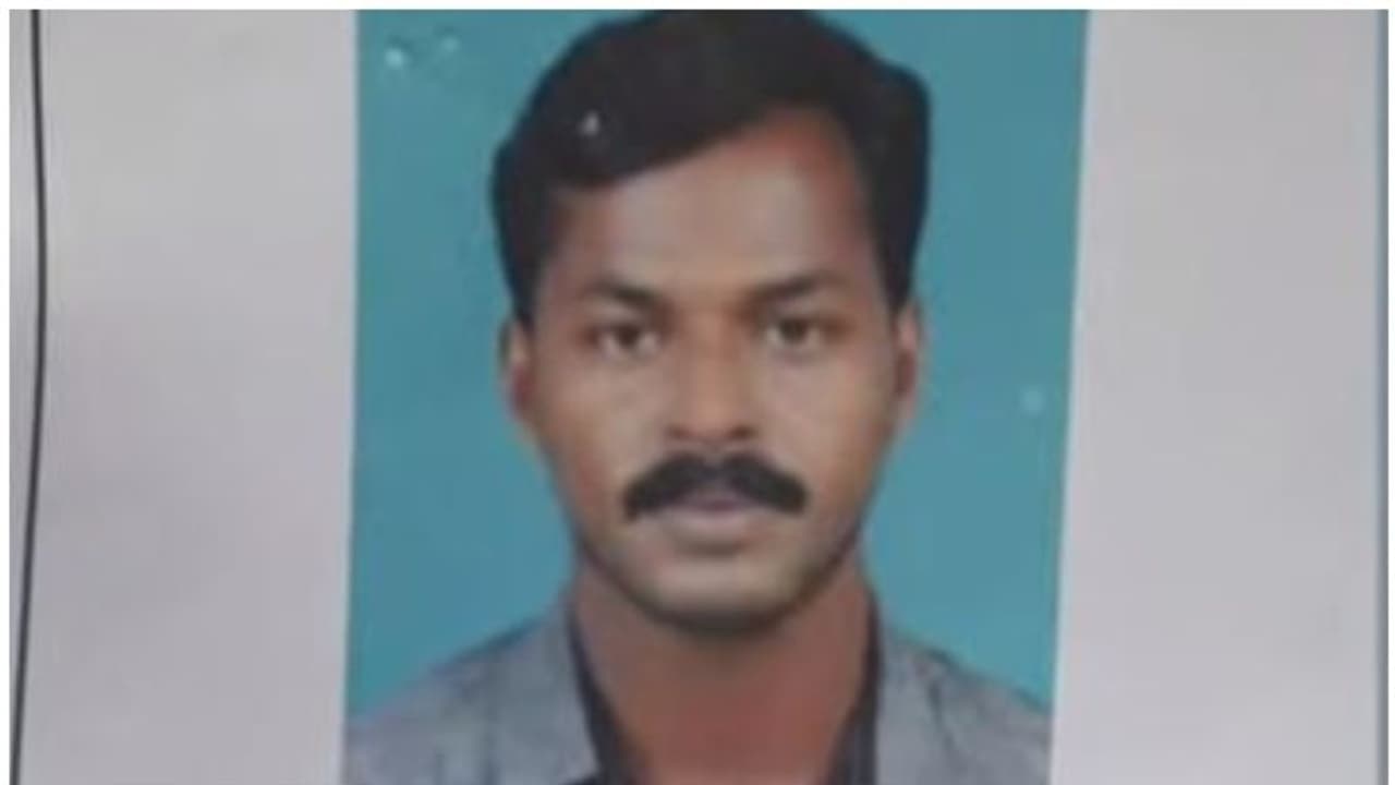 വീണ്ടും ട്വിസ്റ്റ്; നൗഷാദിനെ കണ്ടെത്തിയെന്ന് സൂചന, കൊന്നുവെന്ന ഭാര്യയുടെ മൊഴി കളവ് വീണ്ടും ട്വിസ്റ്റ്; നൗഷാദിനെ കണ്ടെത്തിയെന്ന് സൂചന, കൊന്നുവെന്ന ഭാര്യയുടെ മൊഴി കളവ്